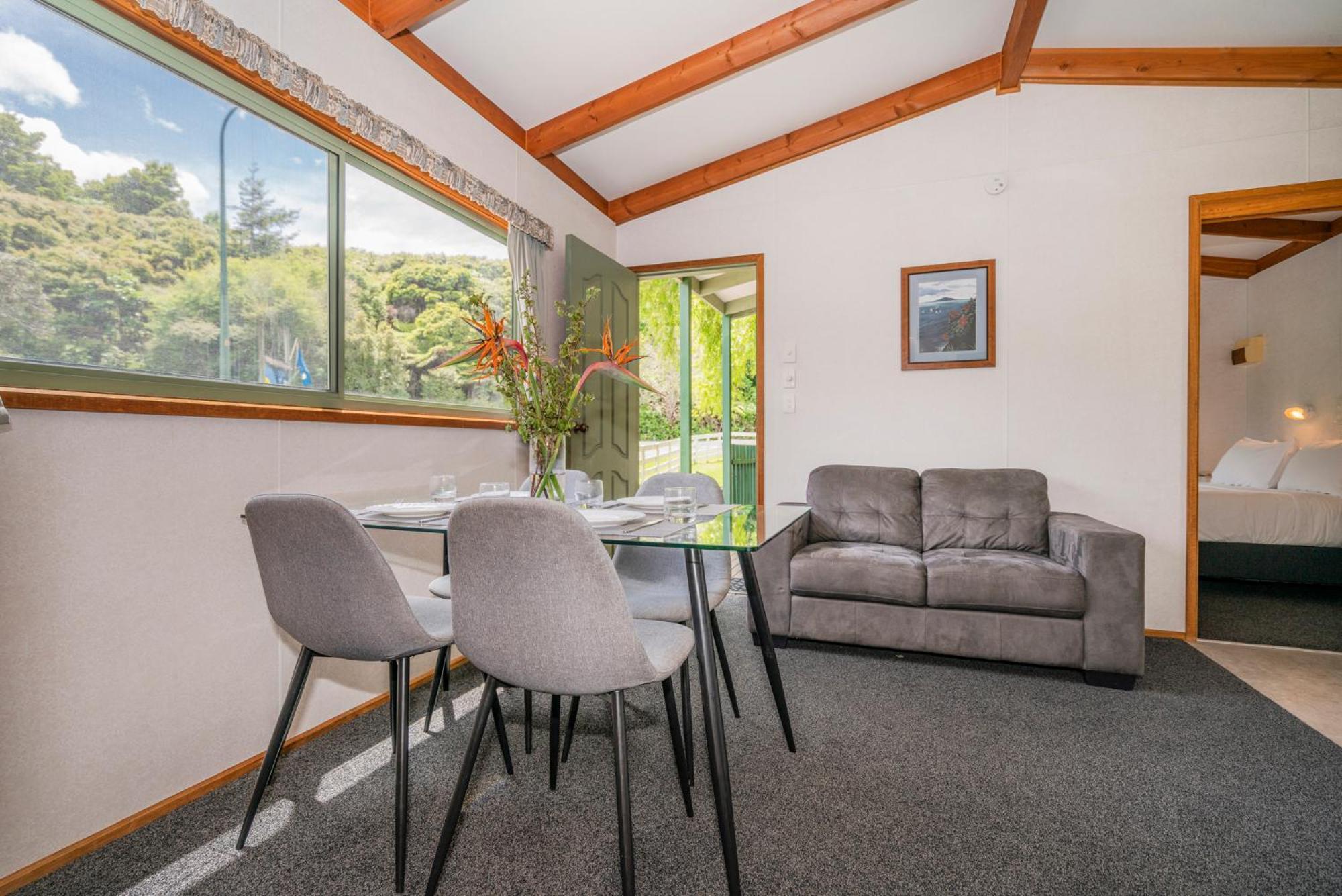 Coromandel Shelly Beach Top 10 Holiday Park Kültér fotó