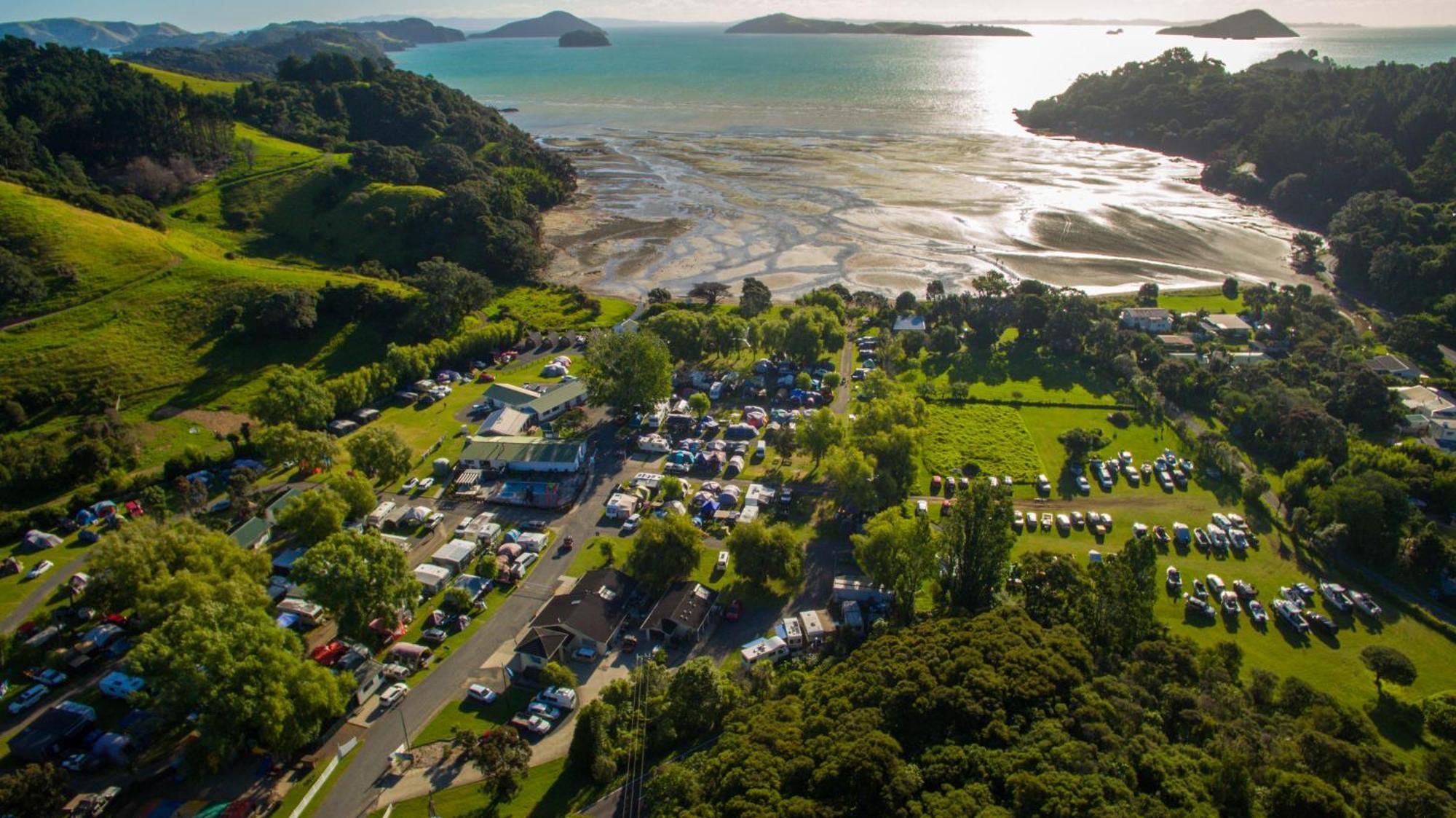 Coromandel Shelly Beach Top 10 Holiday Park Kültér fotó